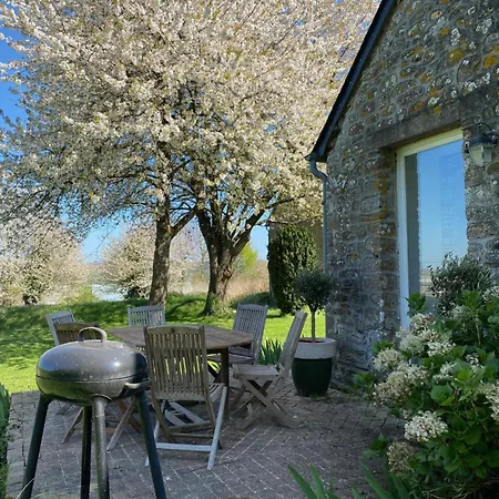 Maison De Caractere En Bretagne Holiday home *