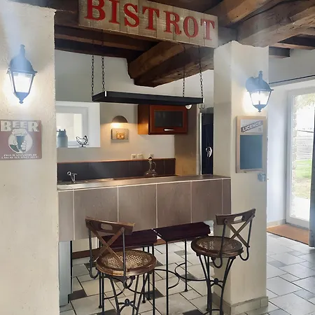 Maison De Caractère En Bretagne La Pellerine (Mayenne)