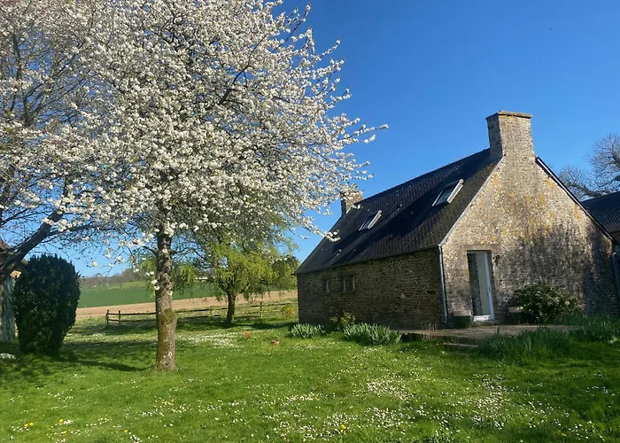 De La Ferme Du Tilleul La Pellerine (Mayenne)